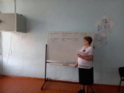 МБОУ Метелевская СОШ
ЕГЭ с родителями  Всероссийская акция «Сдаем вместе» 
Дата проведения 31.03.2025.
Количество участников 5
Акция проходила в кабинете информатики Метелевской школы
Присутствовали: директор школы Слепцова С. В.
Ззам по УВР Семенюк  Л. Е. 
Учитель информатики Даринская Л. А.
Фото размещено на сайте школы.
